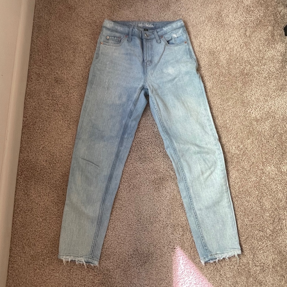 Wild Fable High Waisted Light Wash Jeans